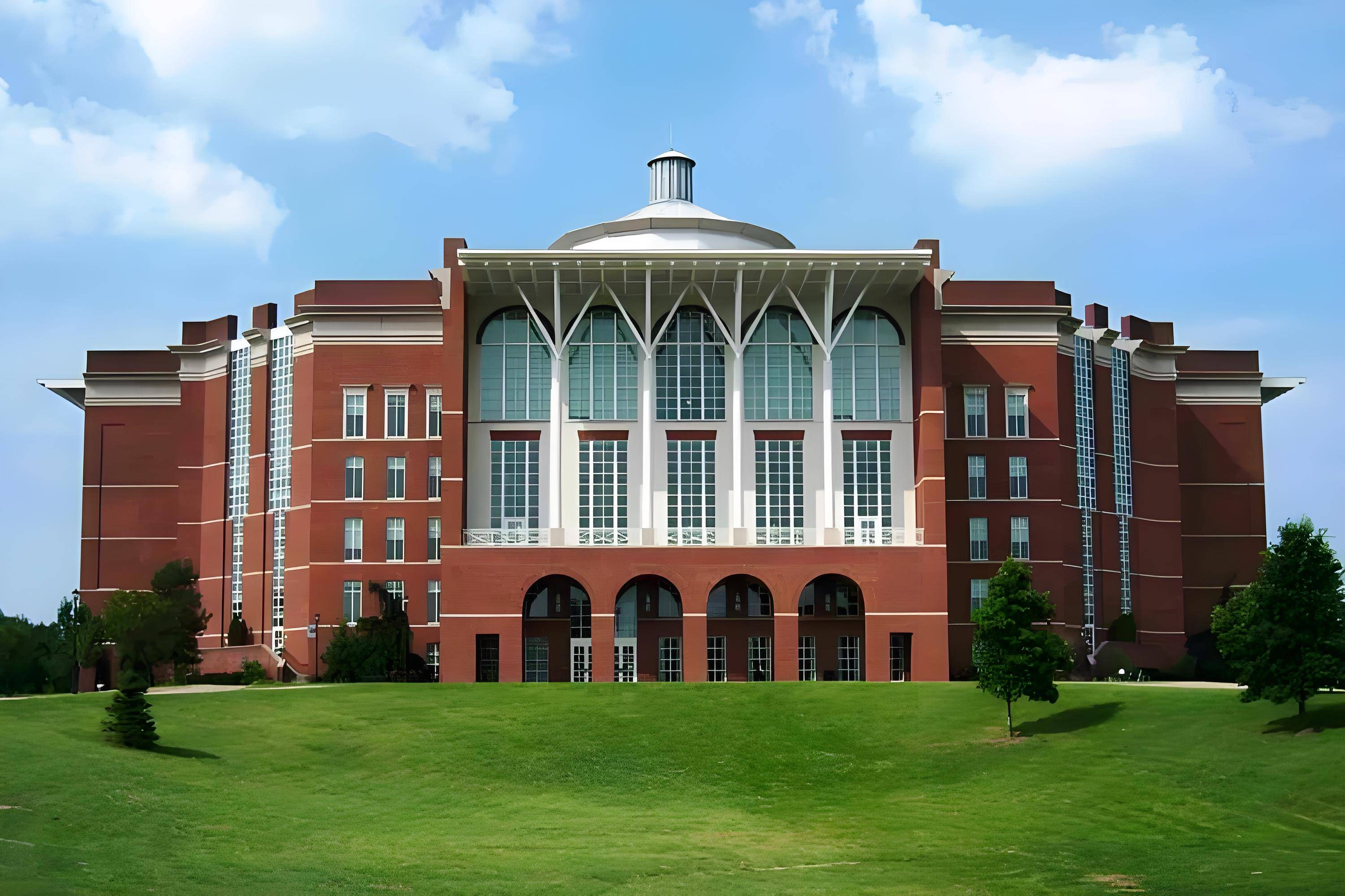 纽芬兰纪念大学